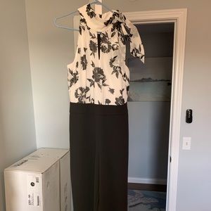 White House Black Market Jumpsuit Sz 10